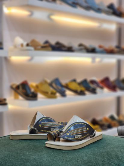 صورة زبيري وطني مطرز شغل يدوي م81